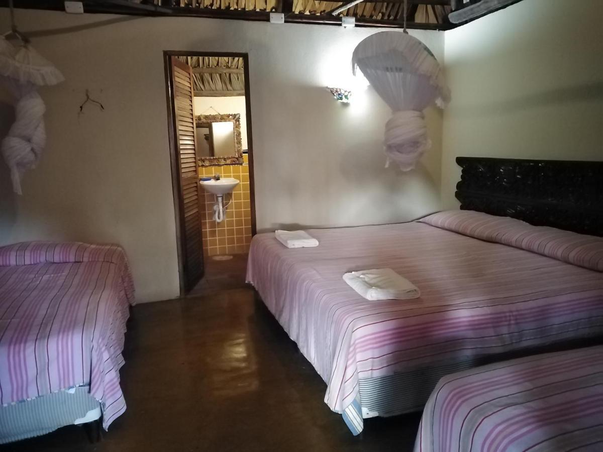 Hotel Pez De Oro Monterrico Dış mekan fotoğraf