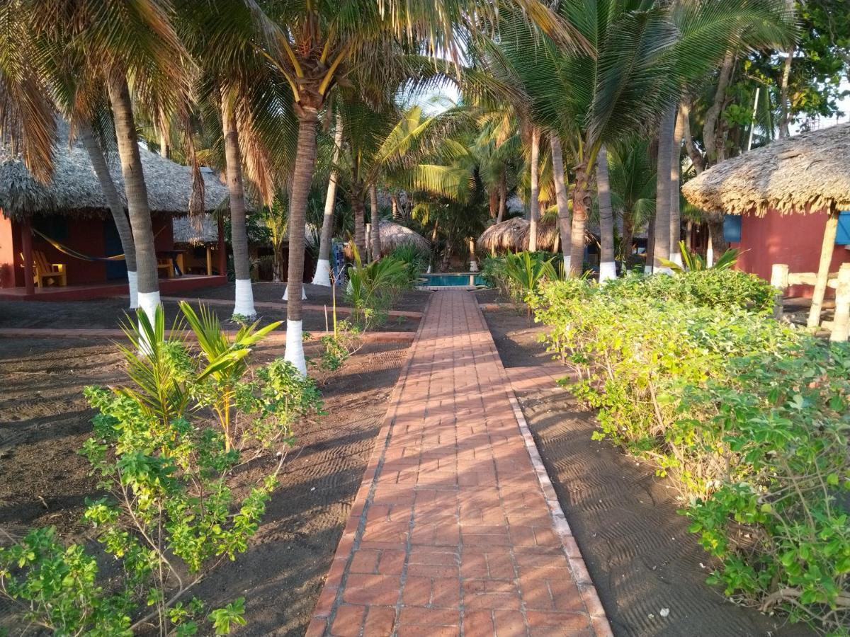 Hotel Pez De Oro Monterrico Dış mekan fotoğraf