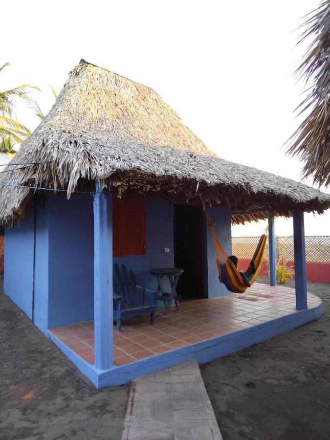 Hotel Pez De Oro Monterrico Dış mekan fotoğraf