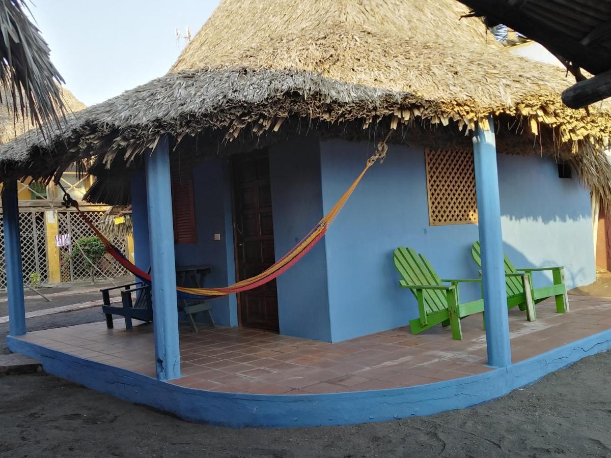 Hotel Pez De Oro Monterrico Dış mekan fotoğraf